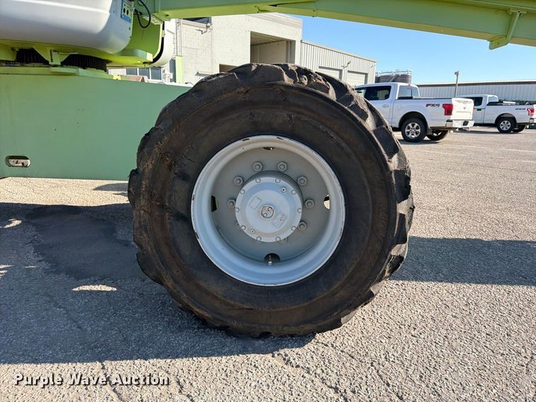 image for item FU4752 2005 Genie S-125 boom lift