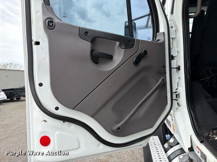 image for item FW3507 2014 Freightliner 108SD Crew Cab crane truck