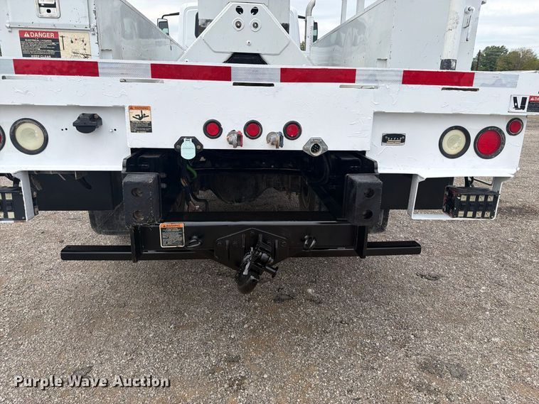 image for item FW3509 2016 International WorkStar 7300 bucket truck