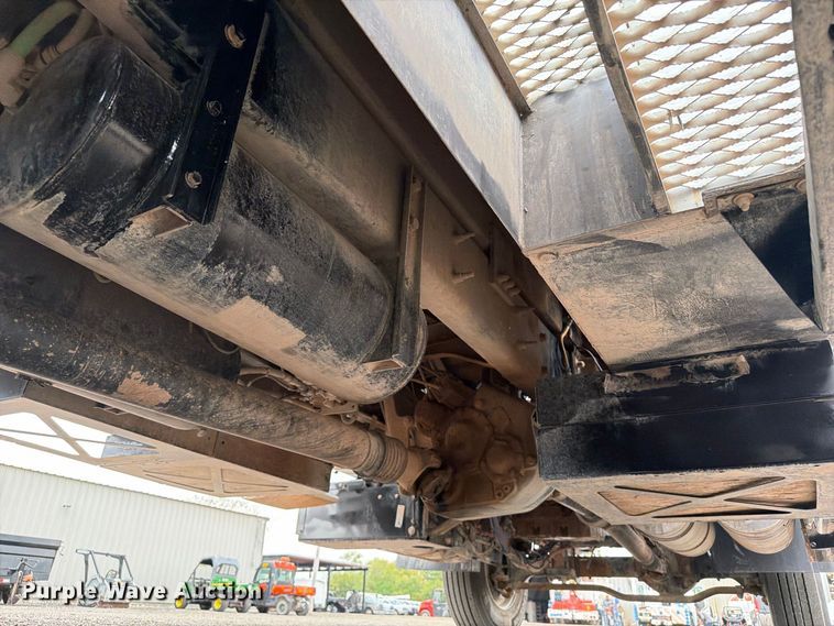 image for item FW3509 2016 International WorkStar 7300 bucket truck