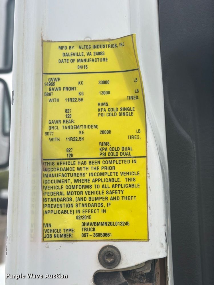 image for item FW3509 2016 International WorkStar 7300 bucket truck