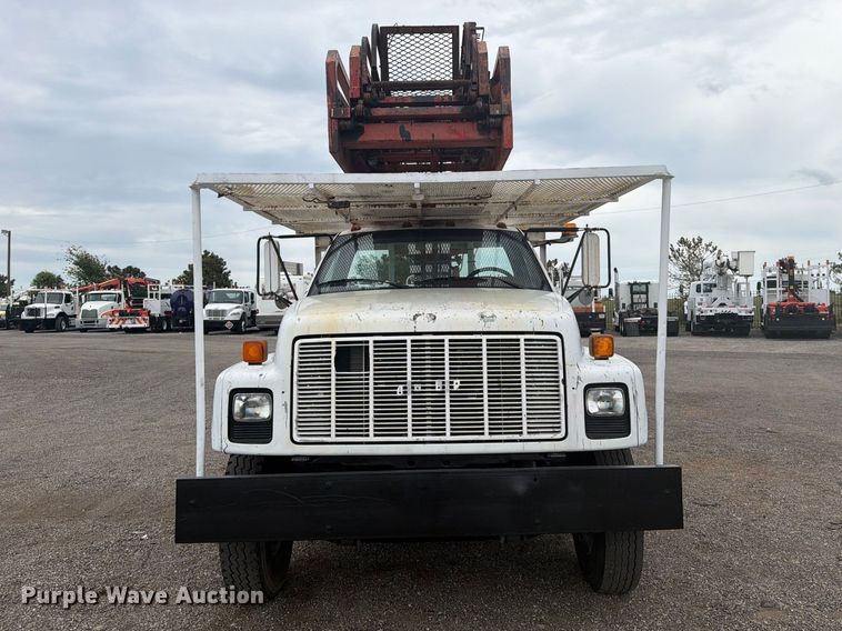 image for item FW3516 1992 Chevrolet Kodiak ladder truck