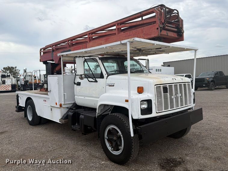 image for item FW3516 1992 Chevrolet Kodiak ladder truck