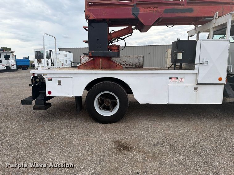 image for item FW3516 1992 Chevrolet Kodiak ladder truck