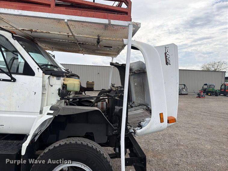 image for item FW3516 1992 Chevrolet Kodiak ladder truck