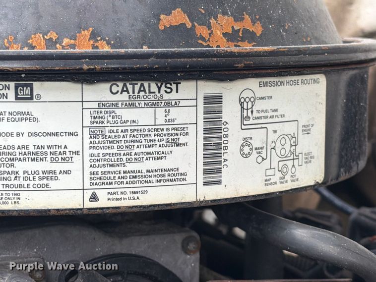 image for item FW3516 1992 Chevrolet Kodiak ladder truck