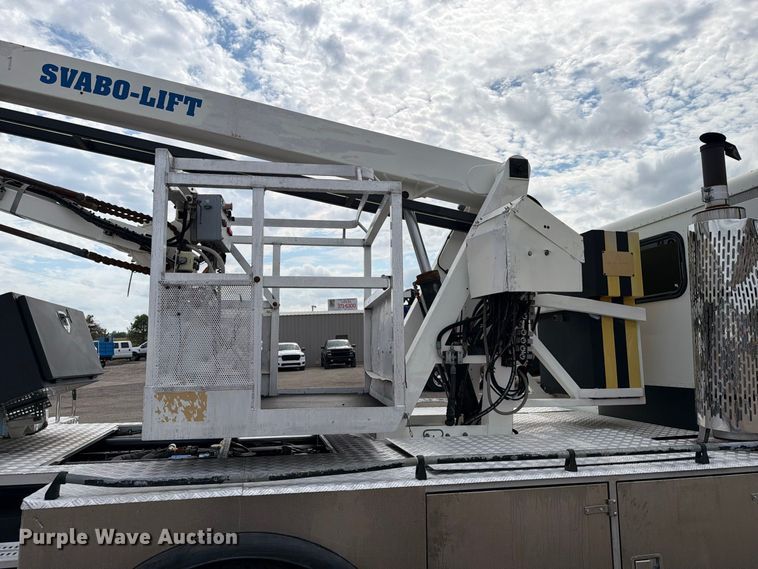 image for item FW3517 2000 GMC T8500 bridge inspection truck