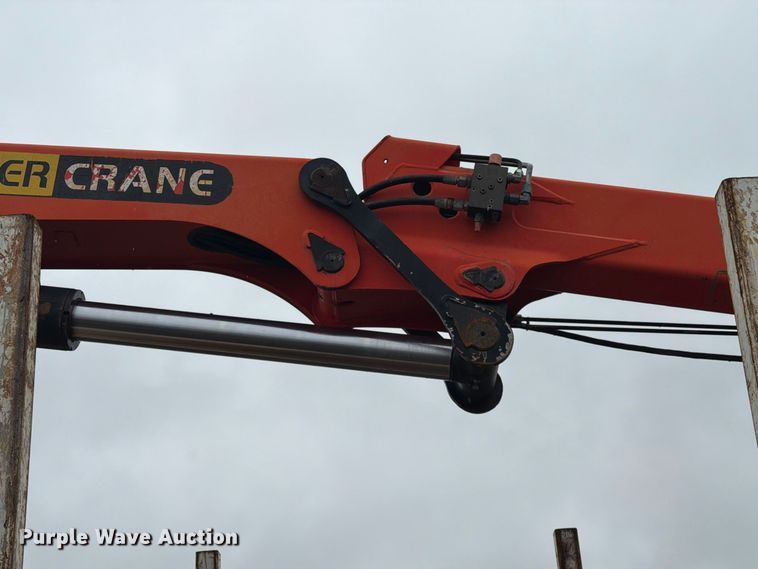 image for item FW3519 2010 Freightliner Business Class M2 crane truck