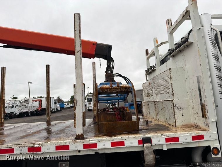 image for item FW3519 2010 Freightliner Business Class M2 crane truck