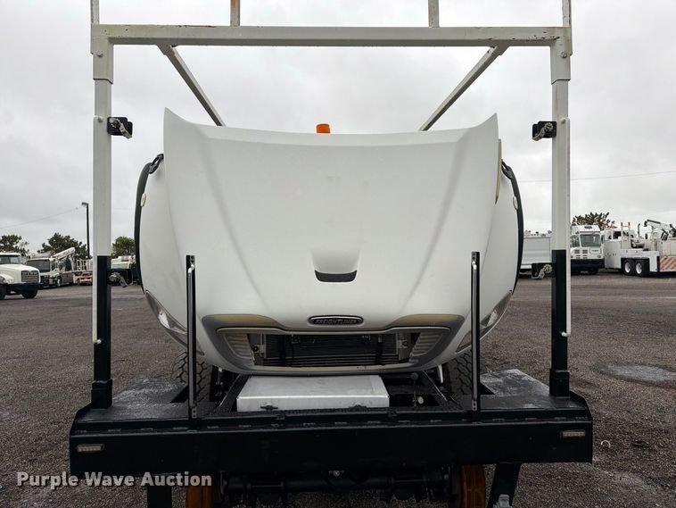 image for item FW3519 2010 Freightliner Business Class M2 crane truck