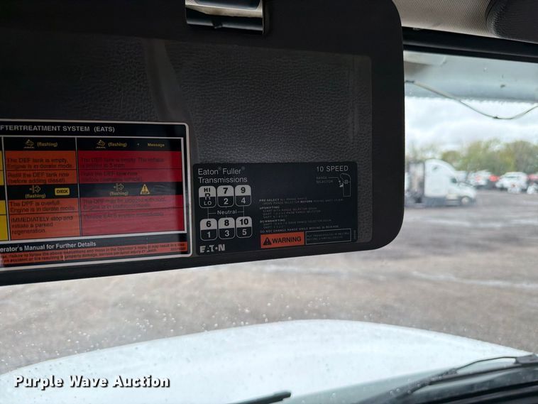 image for item FW3523 2013 Volvo VHD vacuum truck