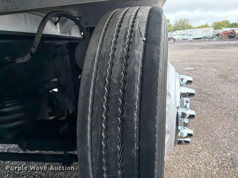 image for item FW3523 2013 Volvo VHD vacuum truck