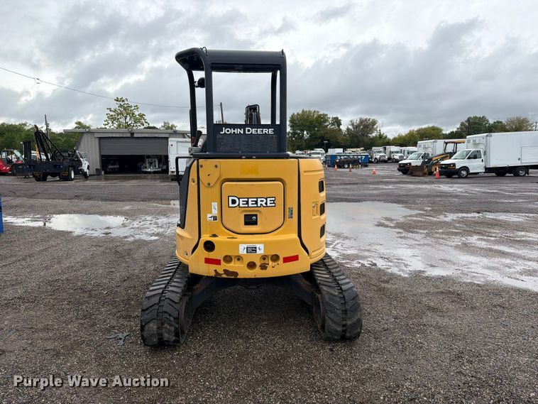 image for item FW3524 2015 John Deere 35G mini excavator