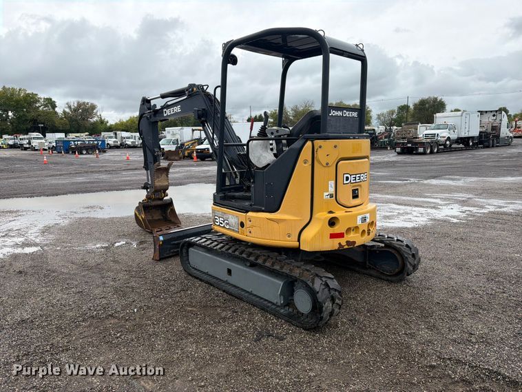 image for item FW3524 2015 John Deere 35G mini excavator