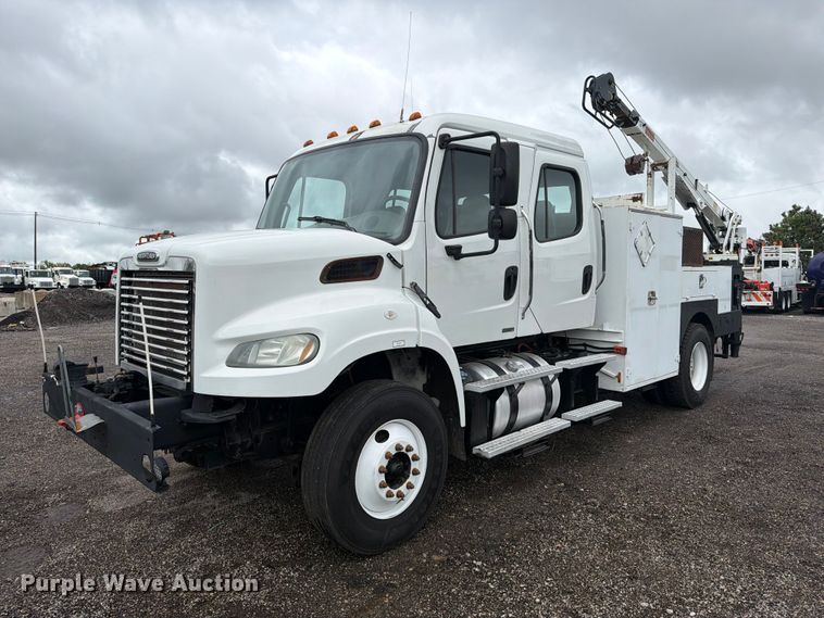 image for item FW3526 2012 Freightliner Business Class M2 Crew Cab utility / service truck