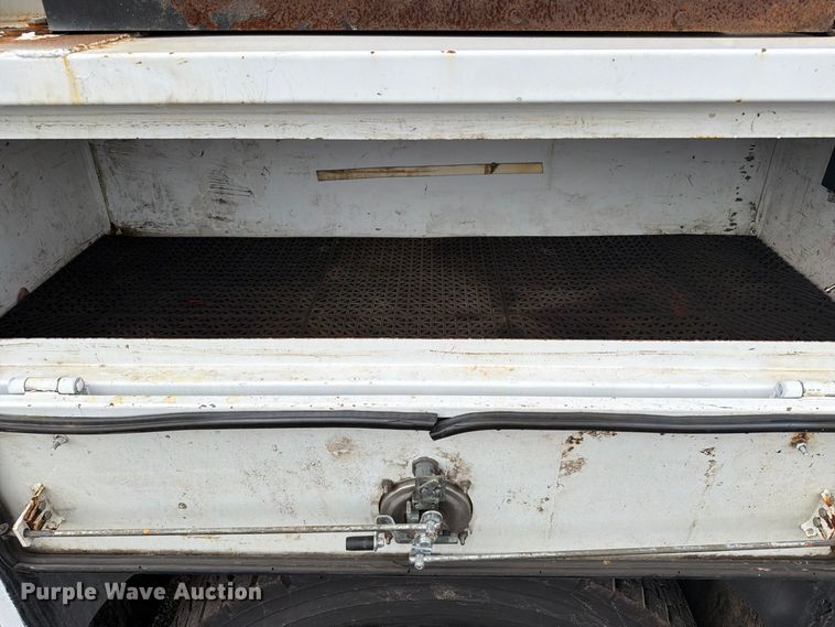 image for item FW3526 2012 Freightliner Business Class M2 Crew Cab utility / service truck