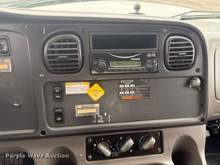 image for item FW3526 2012 Freightliner Business Class M2 Crew Cab utility / service truck