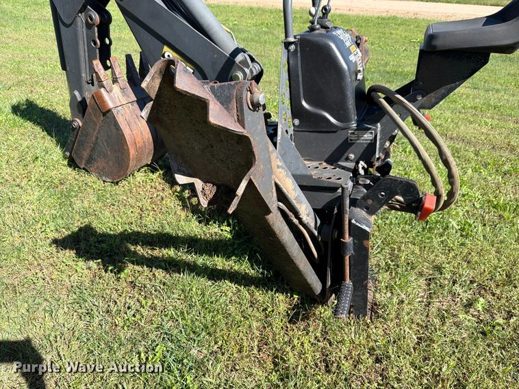 image for item NF9730 Case Bradco 8609X backhoe attachment