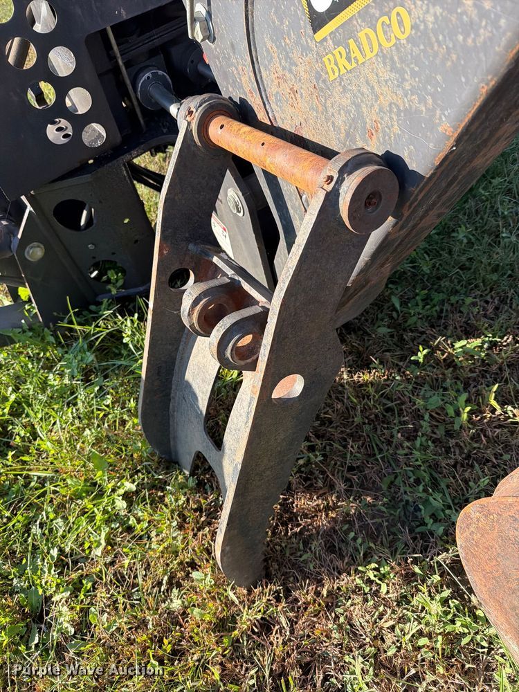 image for item NF9730 Case Bradco 8609X backhoe attachment