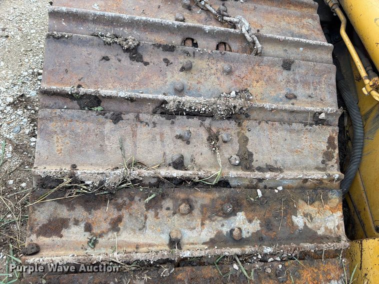 image for item OE9723 1981 Caterpillar D4H dozer