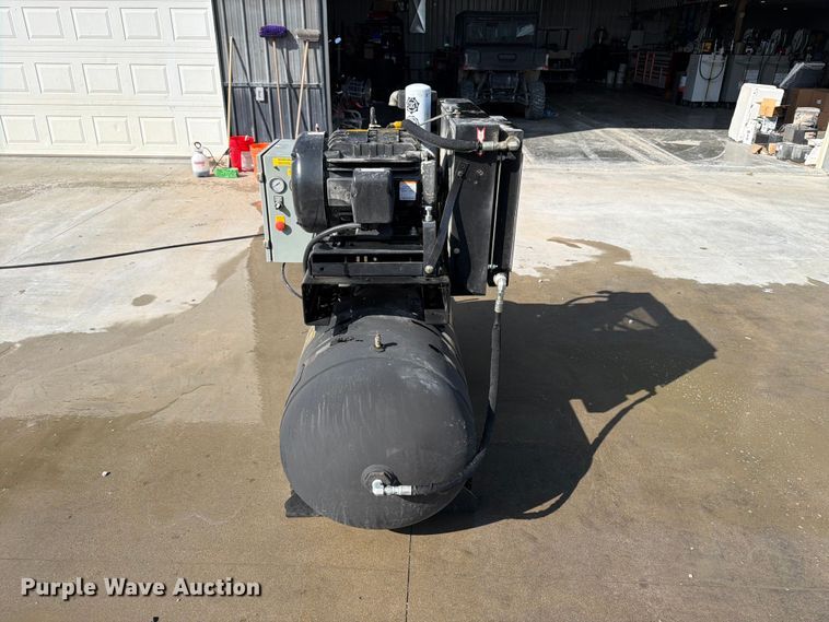 image for item OE9725 Vince Hagan Co. VHC-03-7115R air compressor