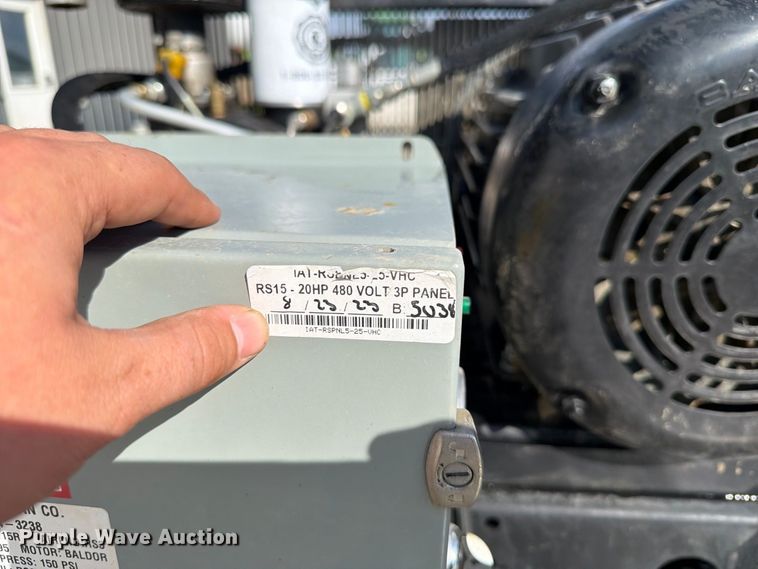 image for item OE9725 Vince Hagan Co. VHC-03-7115R air compressor