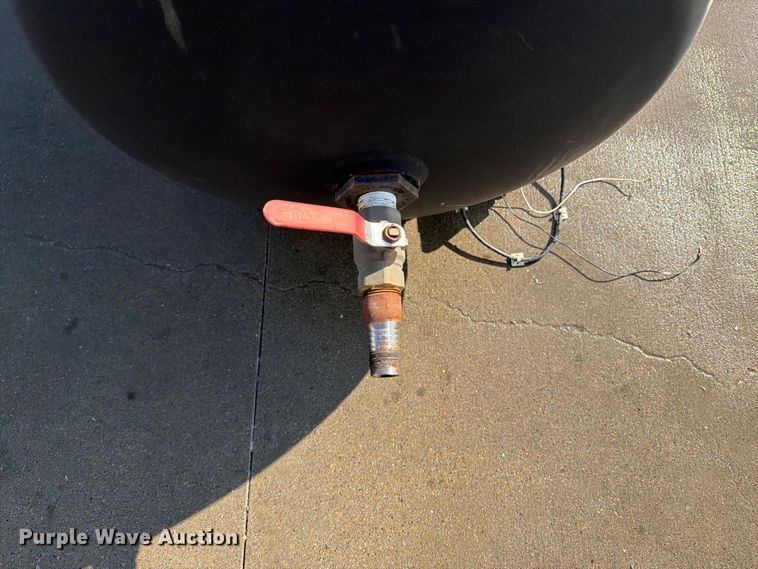 image for item OE9725 Vince Hagan Co. VHC-03-7115R air compressor
