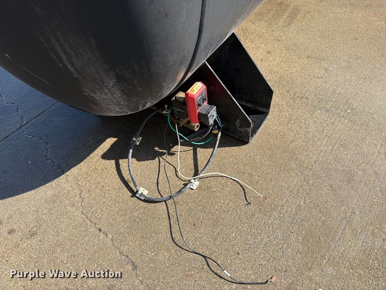 image for item OE9725 Vince Hagan Co. VHC-03-7115R air compressor