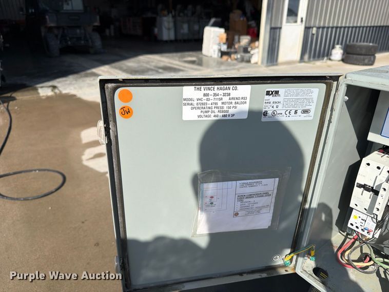 image for item OE9725 Vince Hagan Co. VHC-03-7115R air compressor