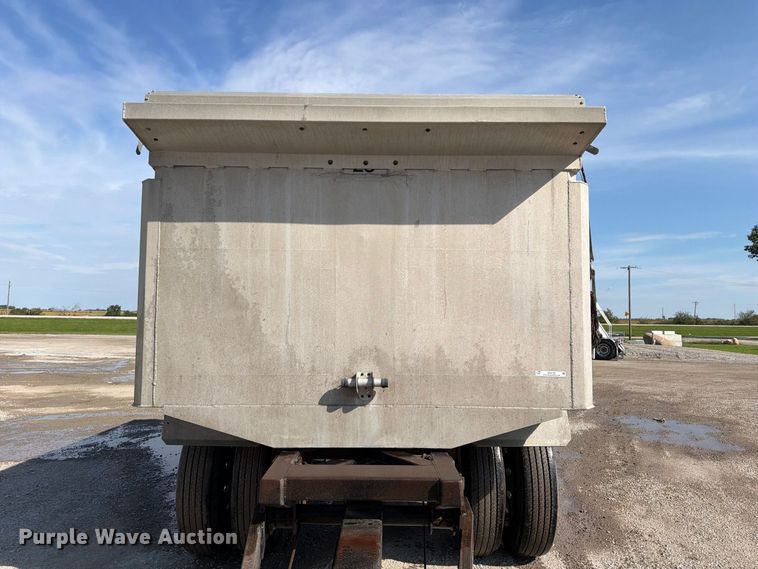 image for item OE9726 1992 Brady Truck Equip end dump pup trailer
