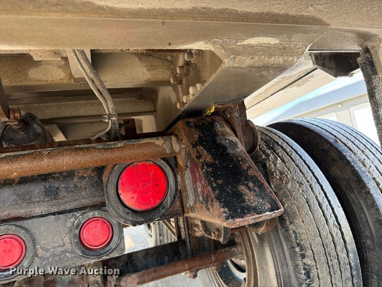 image for item OE9726 1992 Brady Truck Equip end dump pup trailer