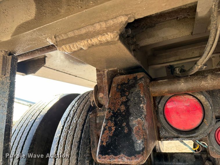 image for item OE9726 1992 Brady Truck Equip end dump pup trailer