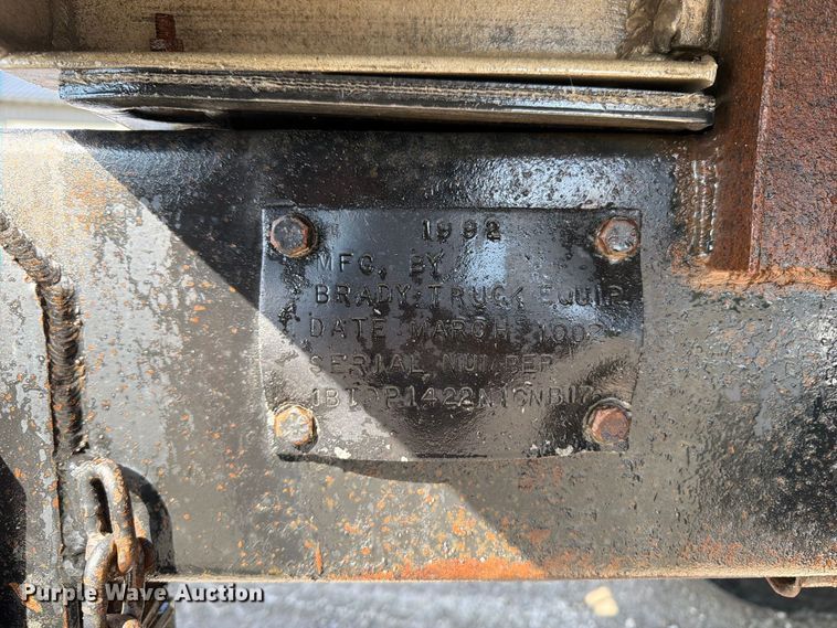 image for item OE9726 1992 Brady Truck Equip end dump pup trailer