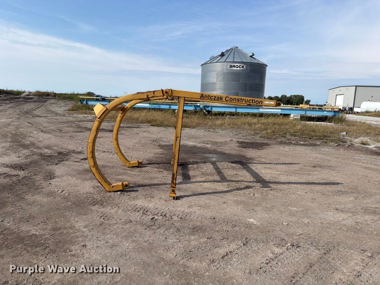 image for item OE9727 Caterpillar D6R sweeps