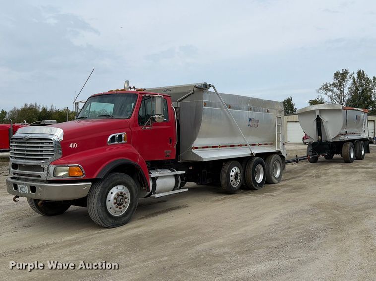 2007 Sterling Truck LT9500 dump truck