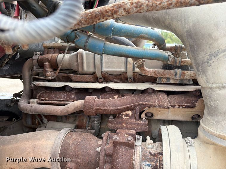 image for item OE9728 2007 Sterling Truck LT9500 dump truck