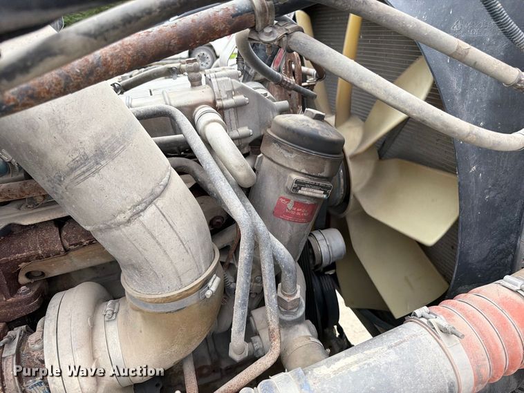 image for item OE9728 2007 Sterling Truck LT9500 dump truck