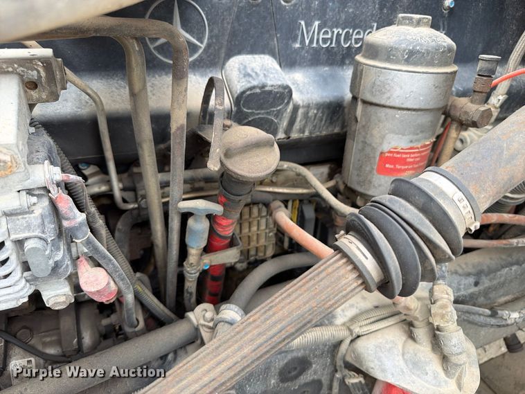 image for item OE9728 2007 Sterling Truck LT9500 dump truck