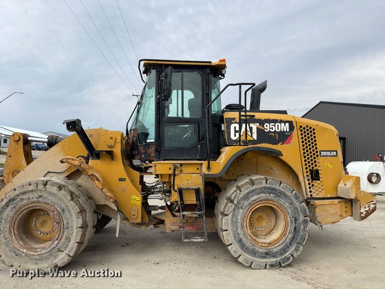 image for item OE9731 2015 Caterpillar 950M wheel loader