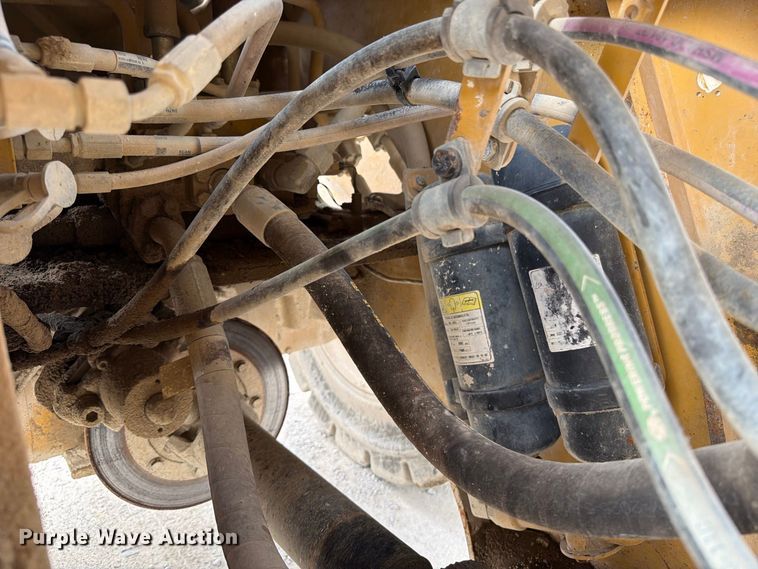 image for item OE9731 2015 Caterpillar 950M wheel loader