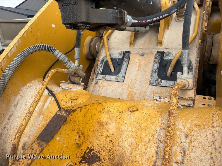 image for item OE9731 2015 Caterpillar 950M wheel loader