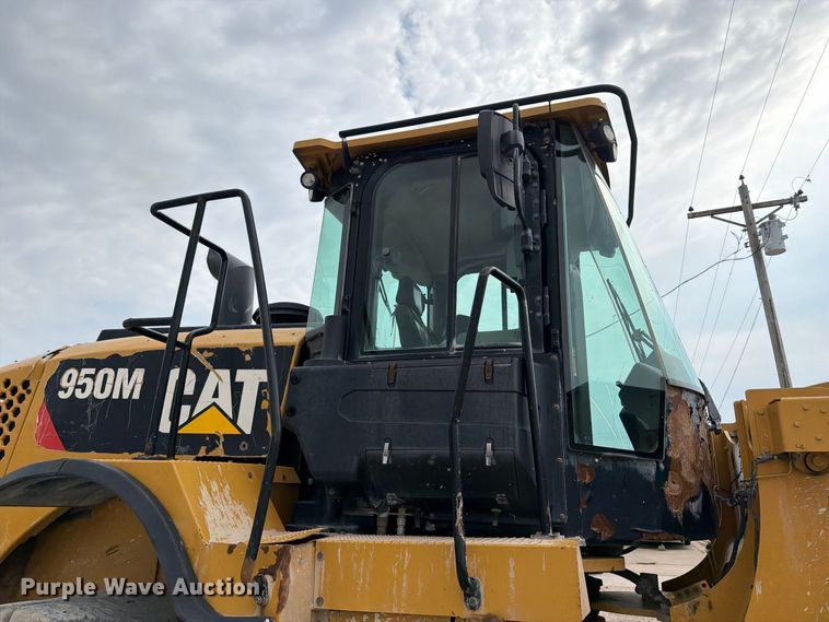 image for item OE9731 2015 Caterpillar 950M wheel loader