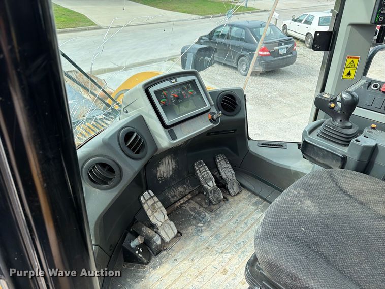 image for item OE9731 2015 Caterpillar 950M wheel loader