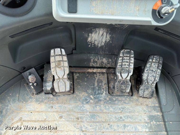 image for item OE9731 2015 Caterpillar 950M wheel loader