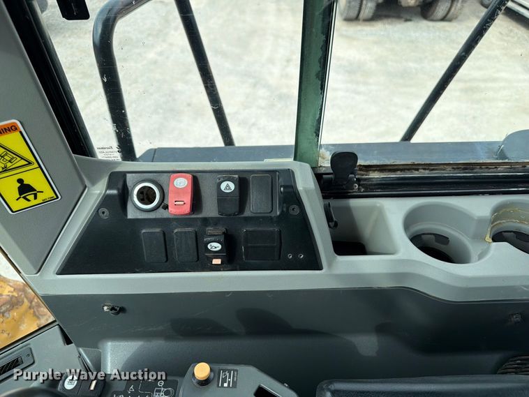 image for item OE9731 2015 Caterpillar 950M wheel loader