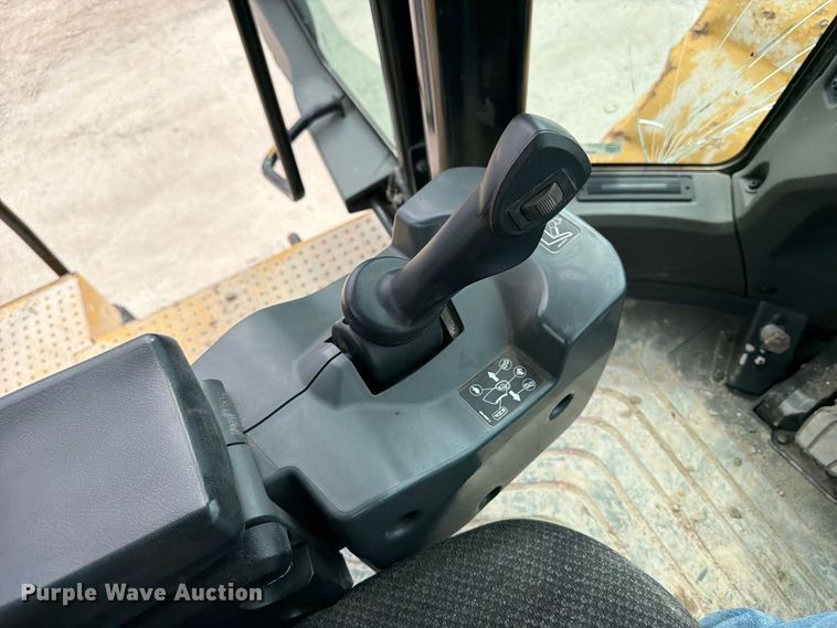image for item OE9731 2015 Caterpillar 950M wheel loader