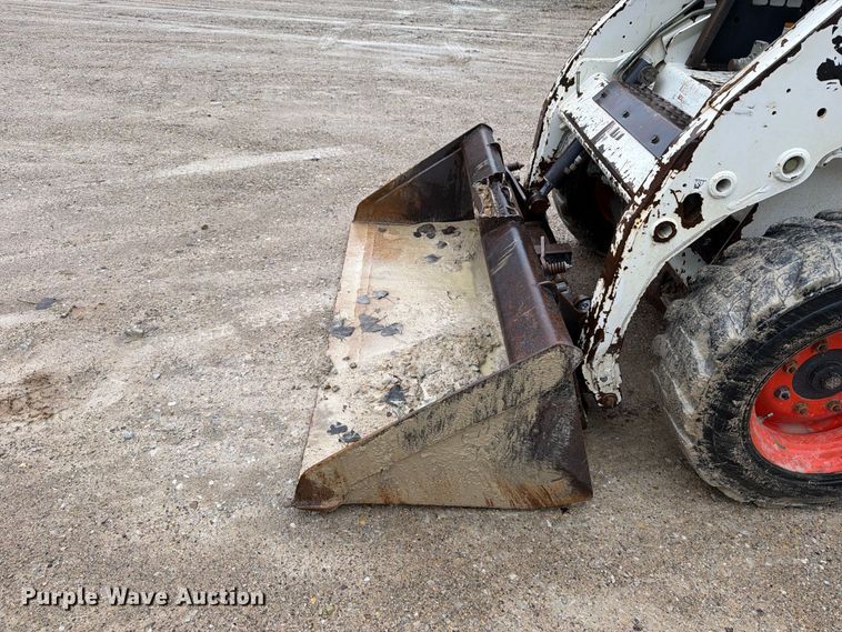 image for item OE9735 2008 Bobcat S150 skid steer loader