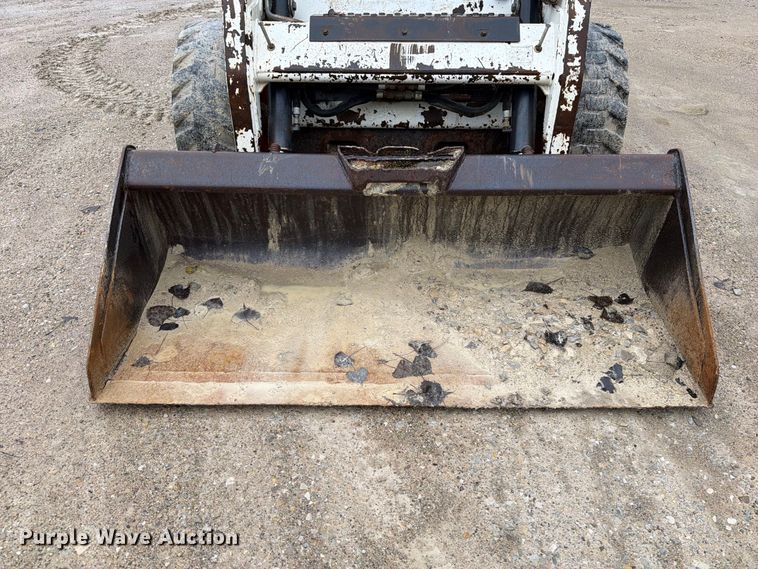 image for item OE9735 2008 Bobcat S150 skid steer loader