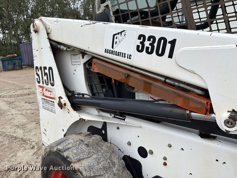 image for item OE9735 2008 Bobcat S150 skid steer loader