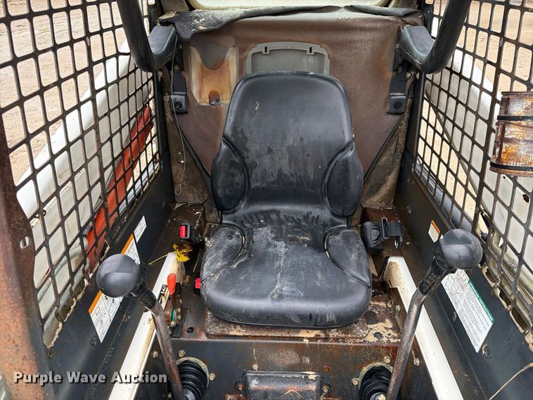 image for item OE9735 2008 Bobcat S150 skid steer loader